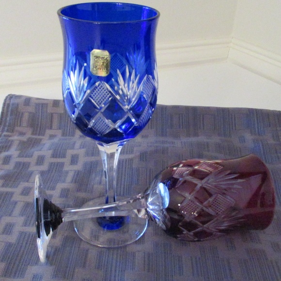 1  Red & 1 Blue Hand cut to clear glass Stemware - Picture 9 of 11